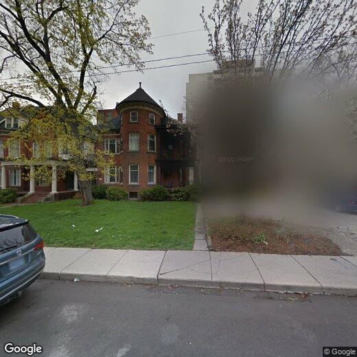 Photo principale - 52-52 Charlton Ave W