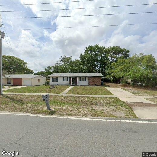 Foto principal - 7322 Pinehurst Dr