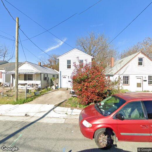 Primary Photo - 17 Dogwood St