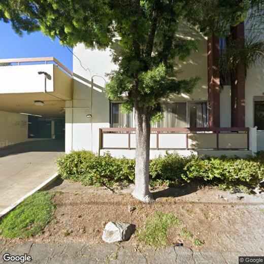 Primary Photo - 321 S San Vicente Blvd