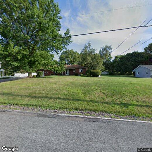 Primary Photo - 139 W Butler Dr