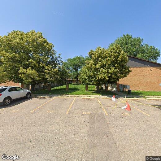 311 E 39th St, South Sioux City, NE 68776 Room for Rent in South