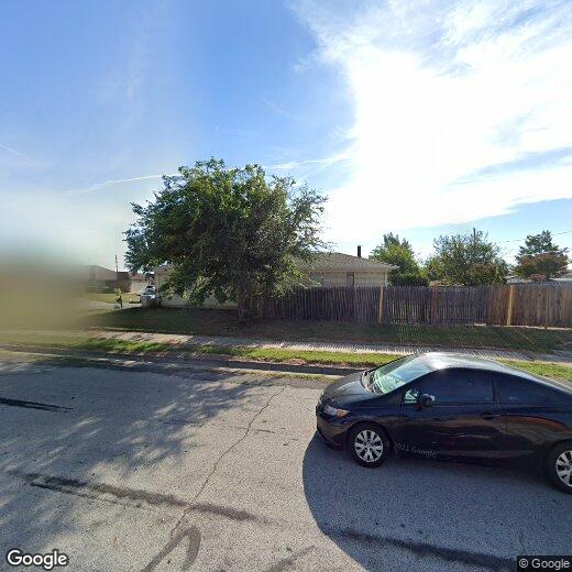 Foto principal - 908 Highcrest Ct