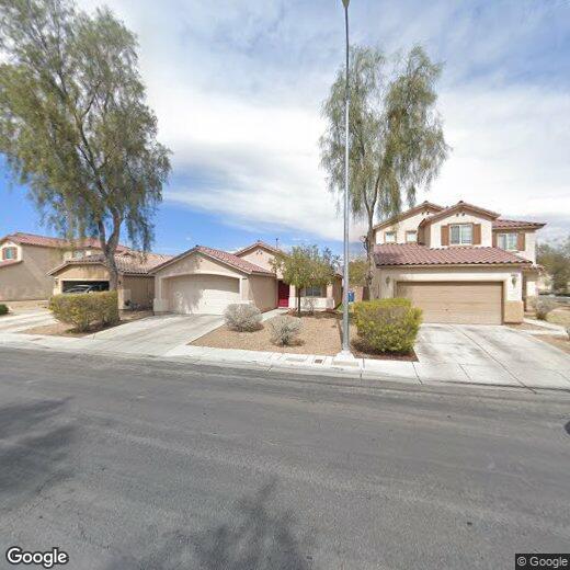 Foto principal - 2840 Woodland Park Ave