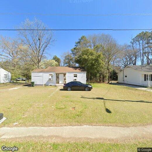 Primary Photo - 215 Camellia Cir