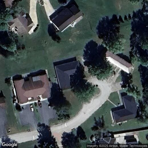 104 Meadow Cir, Hillsboro, OH 45133 Apartment for Rent in Hillsboro