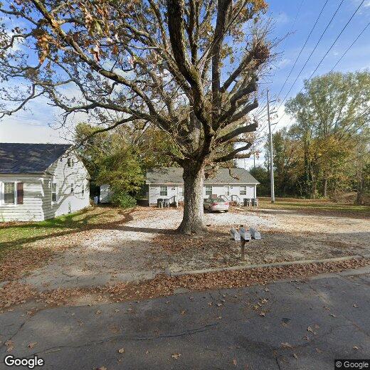 Primary Photo - 413 S Tillery St
