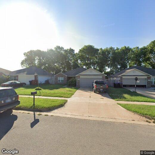 1205 Ironstone Dr, Noble, OK 73068 House Rental in Noble, OK