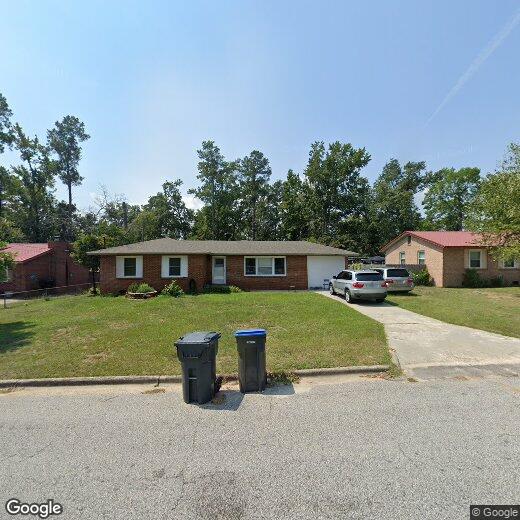 Primary Photo - 1721 Sandalwood Dr