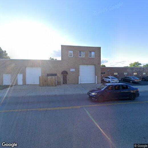 Primary Photo - 404 S Lewis Ave