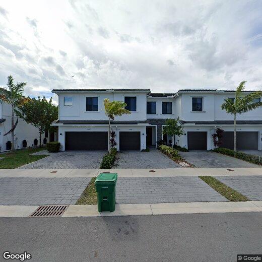 Foto principal - 10890 SW 235th St