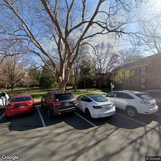 Primary Photo - 1739 N Troy St