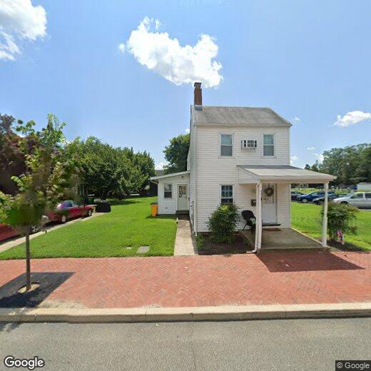 Primary Photo - 128 E Main St