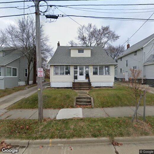 Primary Photo - 899 Battles Ave