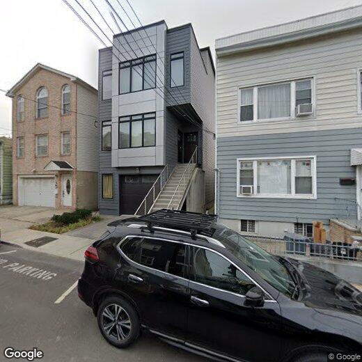 Foto principal - 313 Winfield Ave