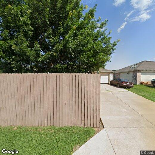 Foto principal - 3 br, 2 bath House - 1513 Greenbrook Dr.