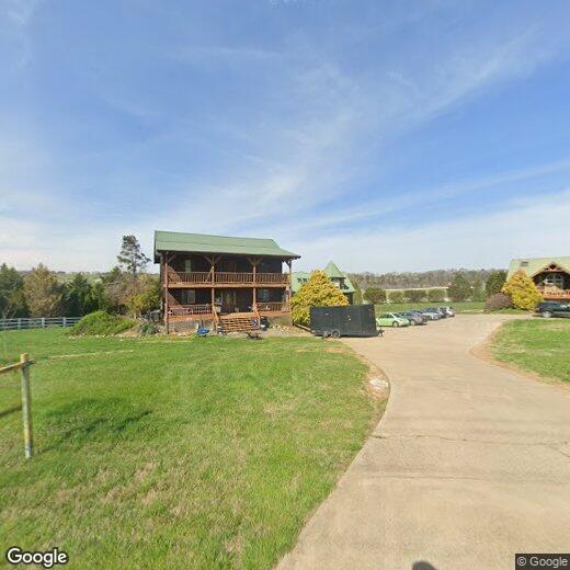 2440 W Allens Bridge Rd Unit 10, Greeneville, TN 37743 Room for Rent