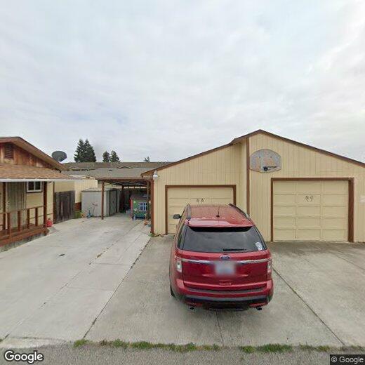 Primary Photo - 20161 Royal Ave
