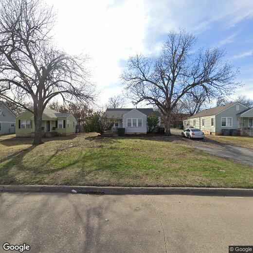 Primary Photo - 1210 NW Parkview Blvd