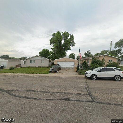 Primary Photo - 3 Bedroom 2 Bath Home in Log Lane Village....