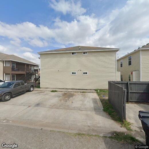 Primary Photo - 211 Montemorelos St