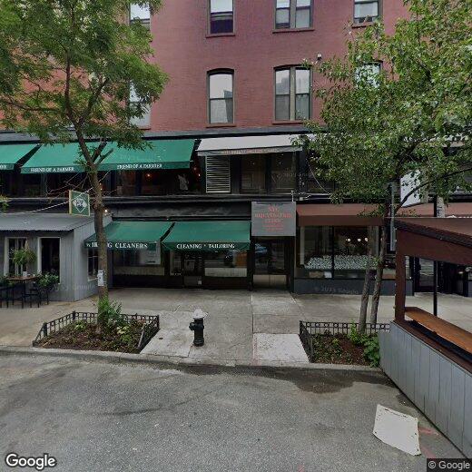 Primary Photo - 120 E 19th St