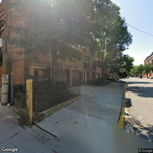 Foto principal - 747 W Dickens Ave
