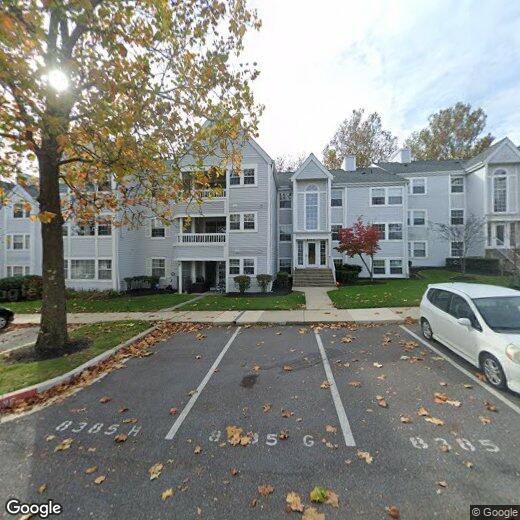 Foto principal - 8385 Montgomery Run Rd
