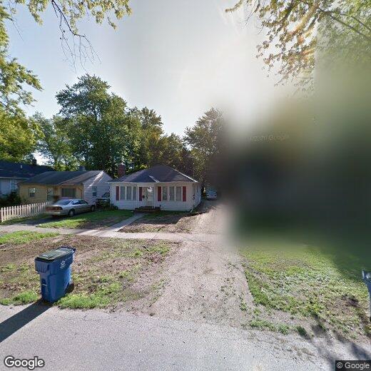 Foto principal - $1450- 2 Bedroom home, Renovated, NEW PICT...