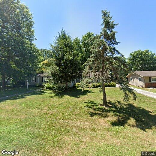1846 E Broadmoor St, Springfield, MO 65804 House Rental in