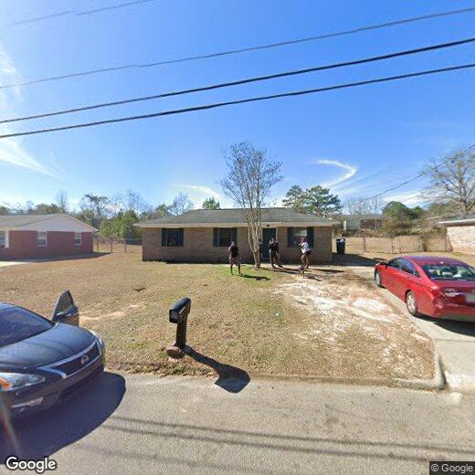 Primary Photo - 119 Nann St