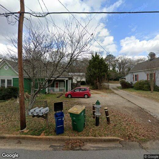 Primary Photo - 495 Ruth St