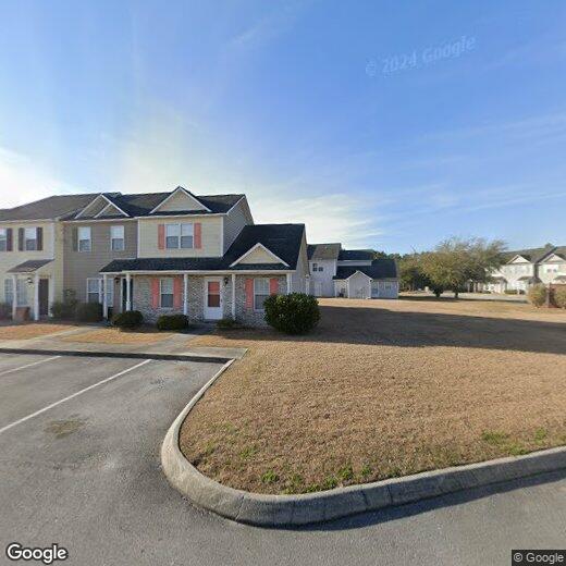 Foto principal - 309 Ashwood Dr