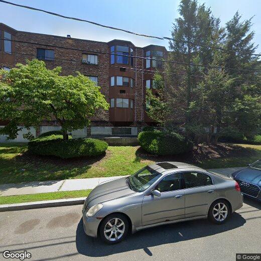 56 Willard St, Hartford, CT 06105 Condo for Rent in Hartford, CT