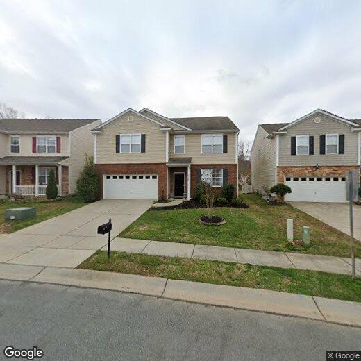 Primary Photo - 2106 Savannah Hills Dr