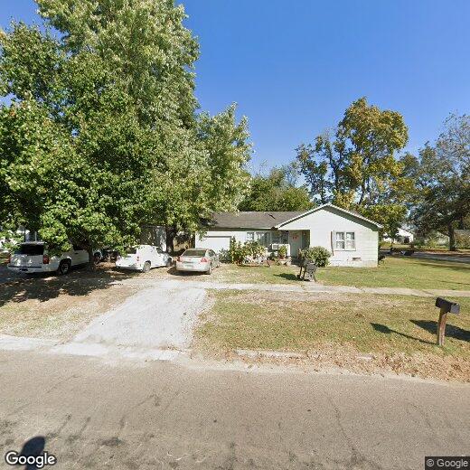 400 W 14th St, Ada, OK 74820 House for Rent in Ada, OK