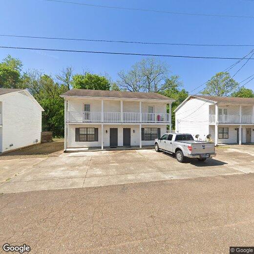 Primary Photo - 33 Villa Ln