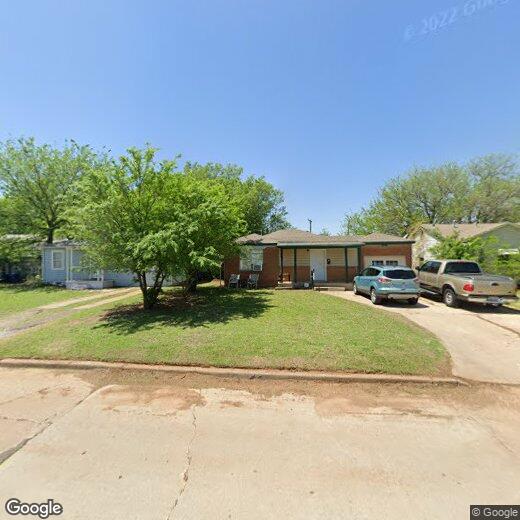 Primary Photo - 109 N C St
