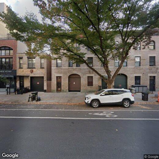 Primary Photo - VANDERBILT AVENUE