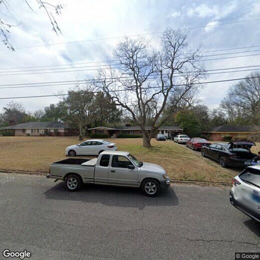 Primary Photo - 2868 Colonial Dr