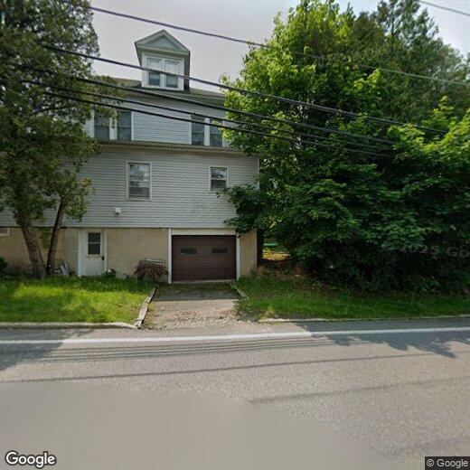 7212 Decatur St Unit B, New Tripoli, PA 18066 Room for Rent in New