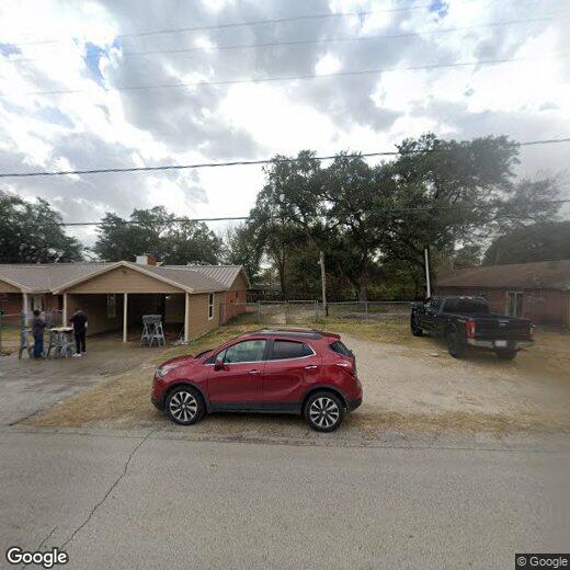 501 Clear Lake Rd, Highlands, TX 77562 Townhome Rentals in Highlands