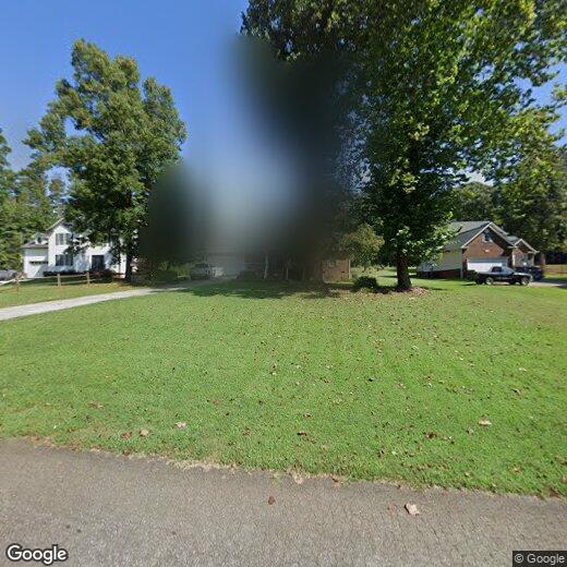 Primary Photo - 156 Hunters Pointe Dr