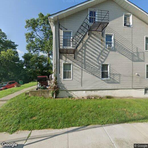 Primary Photo - 34 South Ave