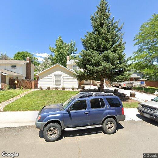 Foto principal - Bright, Modern Home on a Spacious Lot in a...