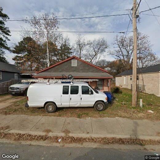 Foto principal - 709 W 44th St