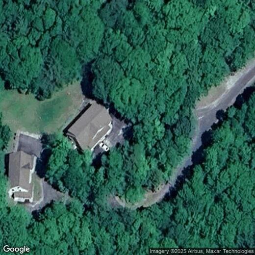 562 New Hampshire Rte 103 Unit C, Sunapee, NH 03782 Room for Rent in