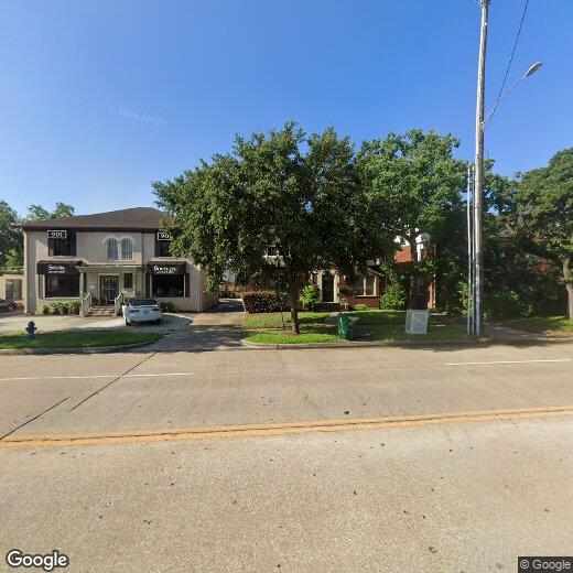 Primary Photo - 907 W Gray St