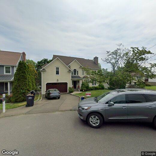 Primary Photo - 17 Canterbury Dr