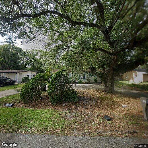 Primary Photo - 2614 Pineway Dr